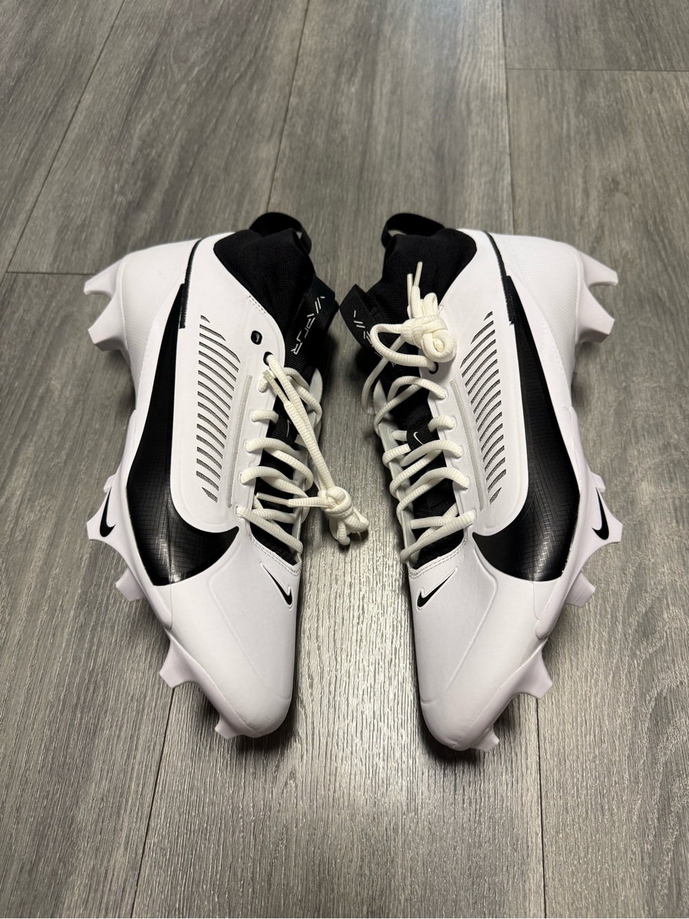 Nike Vapor Edge Pro 360 2 TB White Black Football Cleats FN7759-100 Men’s